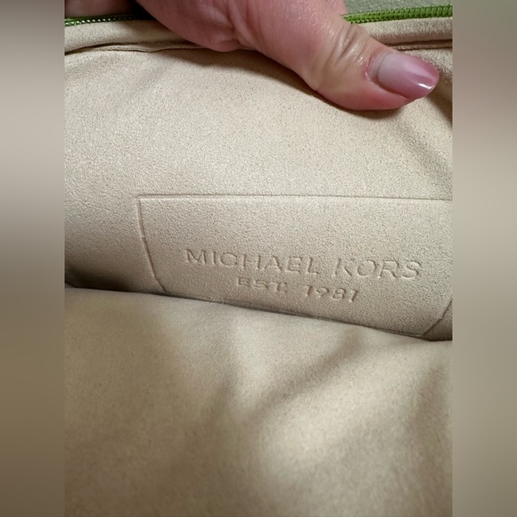 Micheal Kors İPad Sleeve Case - Picture 8 of 9